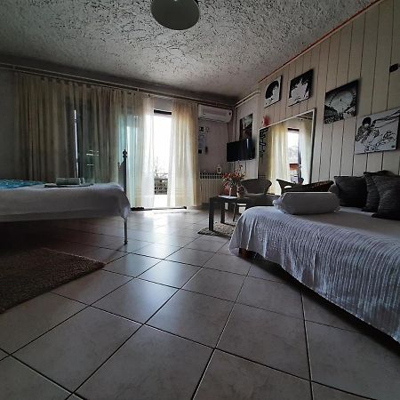 Studio Apartments Fancy 2 ริเยกา ภายนอก รูปภาพ